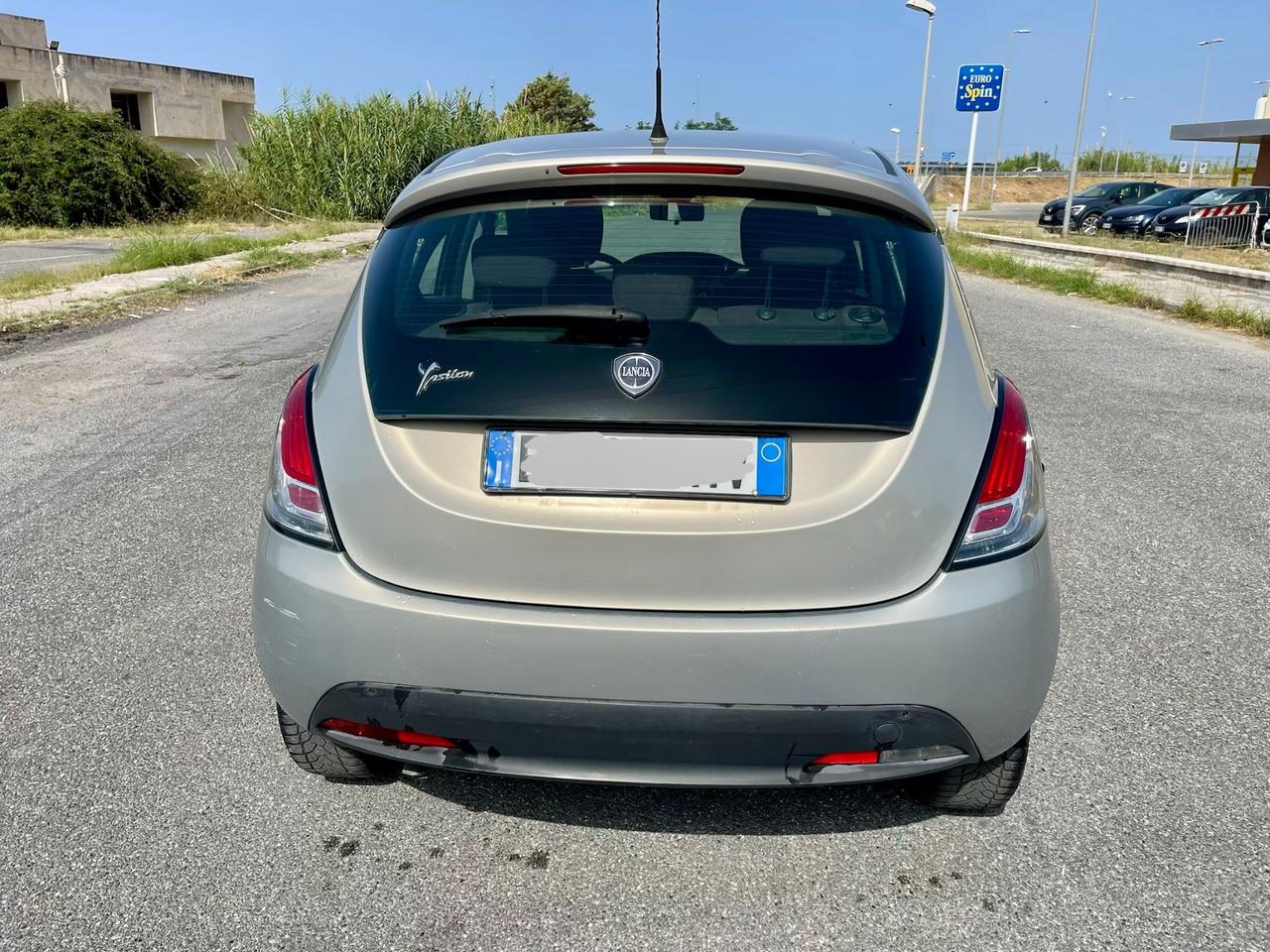 Lancia Ypsilon 1.3 MJT 16V 95 CV 5 porte