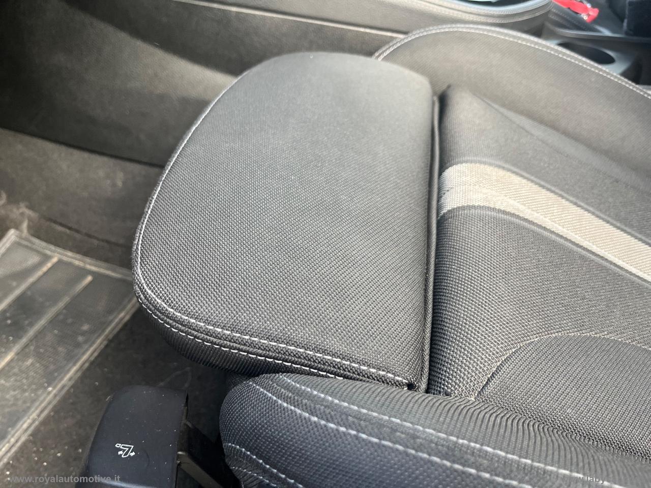 BMW 218d Active Tourer Sport