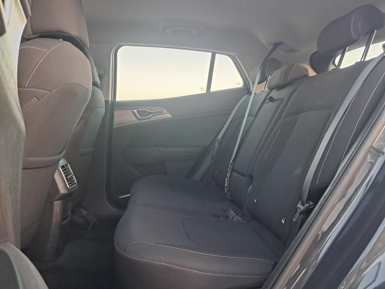 Kia Sportage 1.6 CRDI-136cv*B-LED*NAVY*VIRTUAL