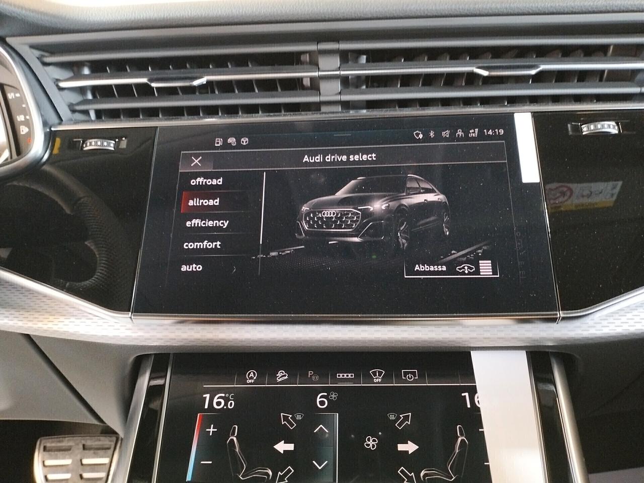 Audi Q8 3.0 tdi mhev Sline quattro 286cv tip tronic IVA ESPOSTA