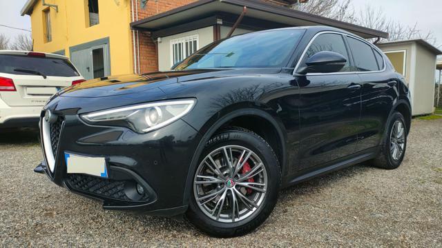 ALFA ROMEO Stelvio 2.2 Turbodiesel 210 CV AT8 Q4 Executive Gancio