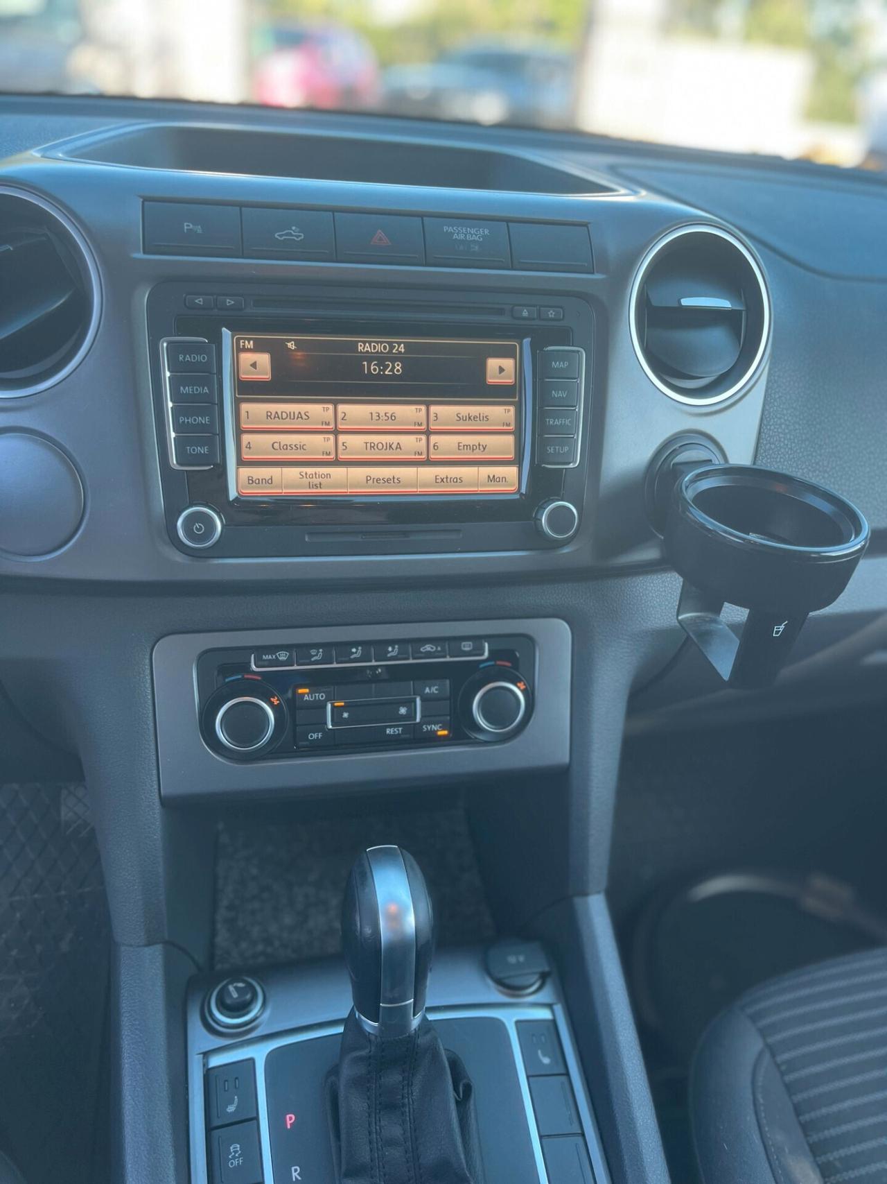 Volkswagen Amarok 2.0 BiTDI 180 CV hunter