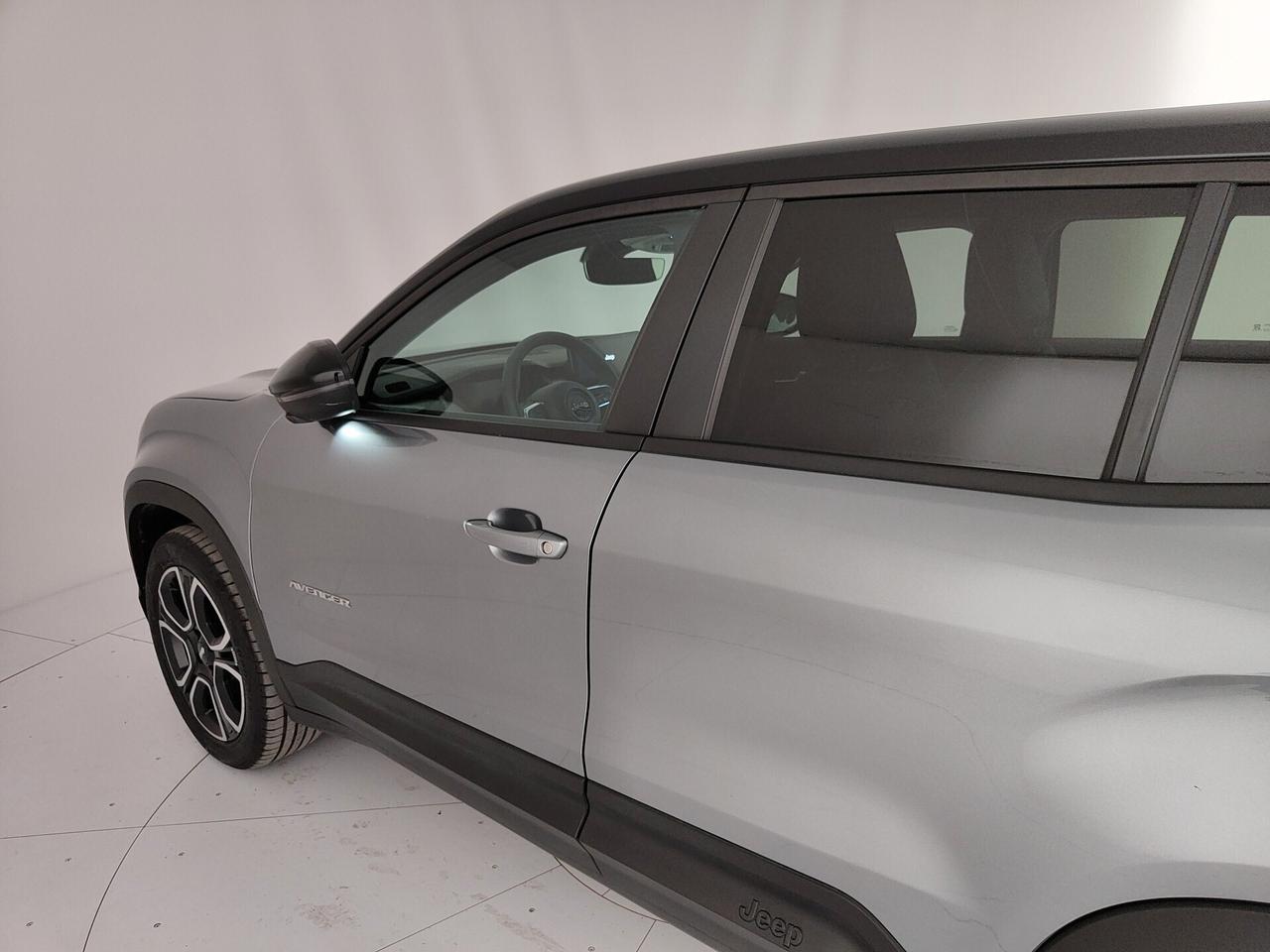 Jeep Avenger 1.2 Turbo 100 CV Summit