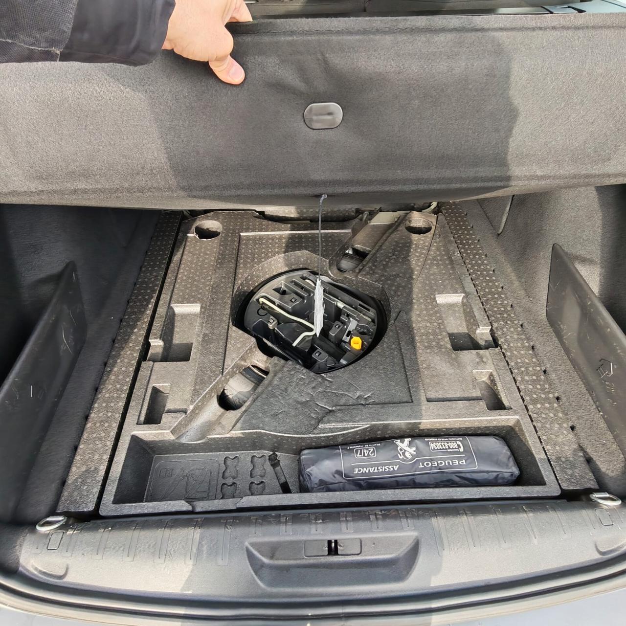 Peugeot 308 BlueHDi 130 S&S SW Business