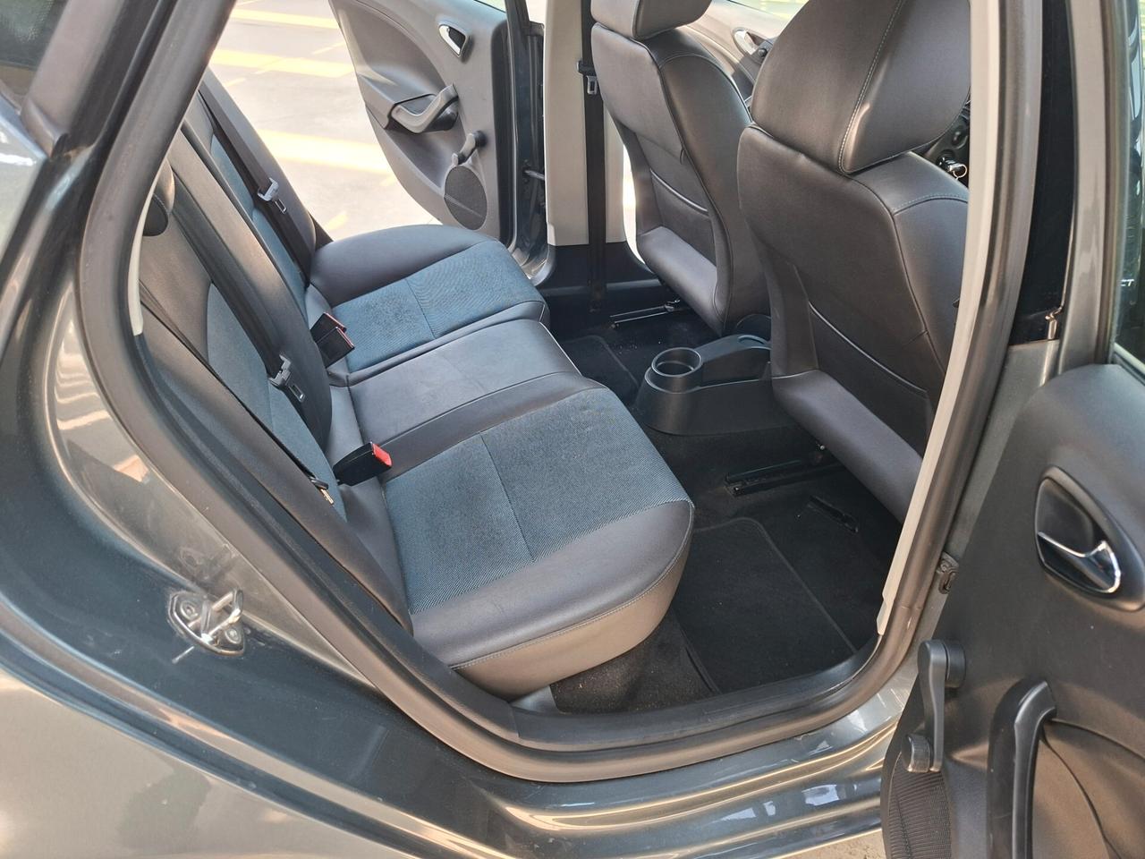 Seat Ibiza 1.0 75 CV 5p. Connect Grey