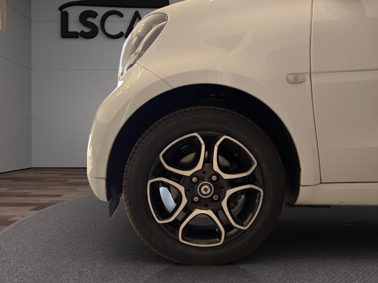 Smart forTwo 1.0 Passion - Unipro - Promo Finanziamento - Tetto panoramico - Schermo Navi - Retrocamera - Sedili Riscaldabili
