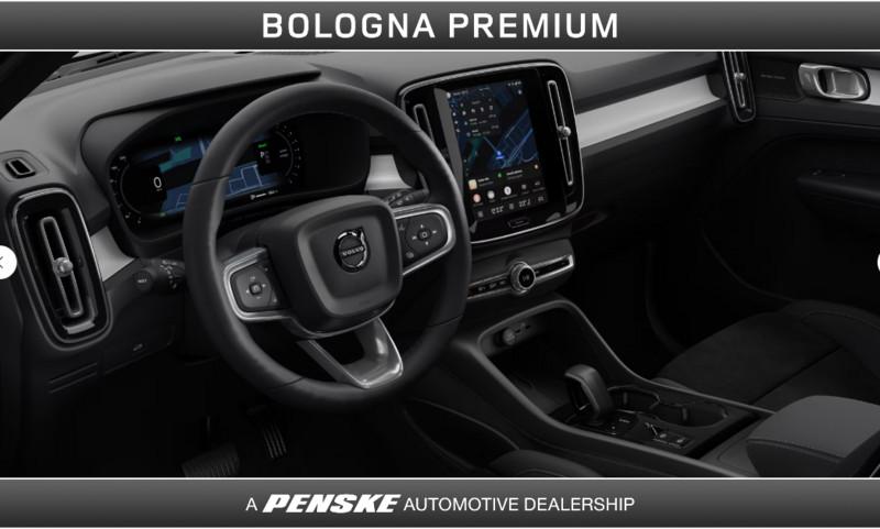 Volvo XC40 B3 automatico Plus Dark