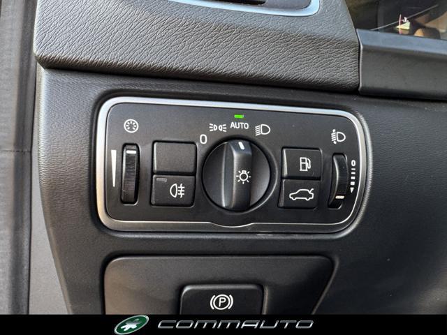 VOLVO S60 Cross Country D3 Geartronic Summum