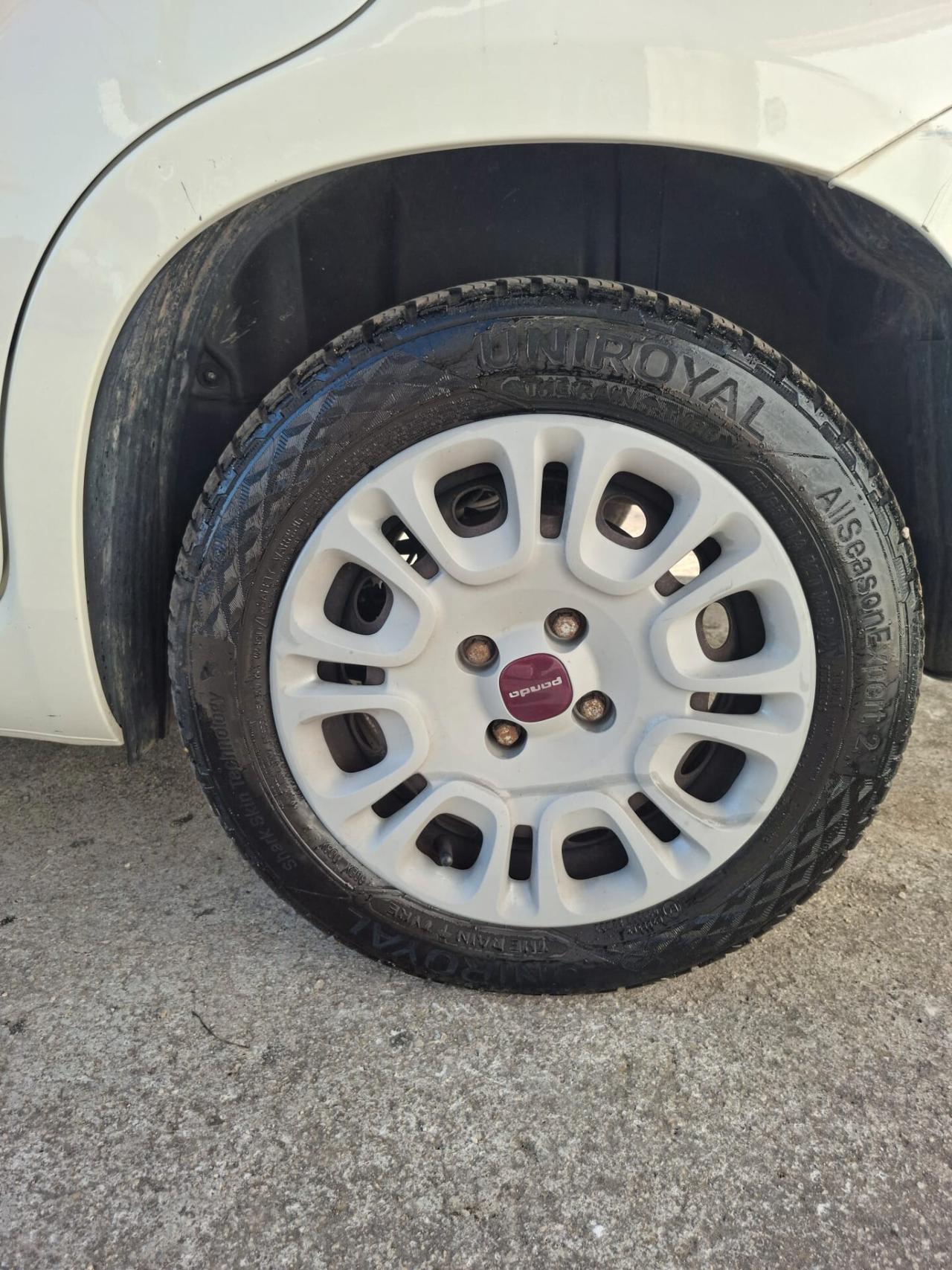 Fiat Panda 0.9 benzina neopatentati