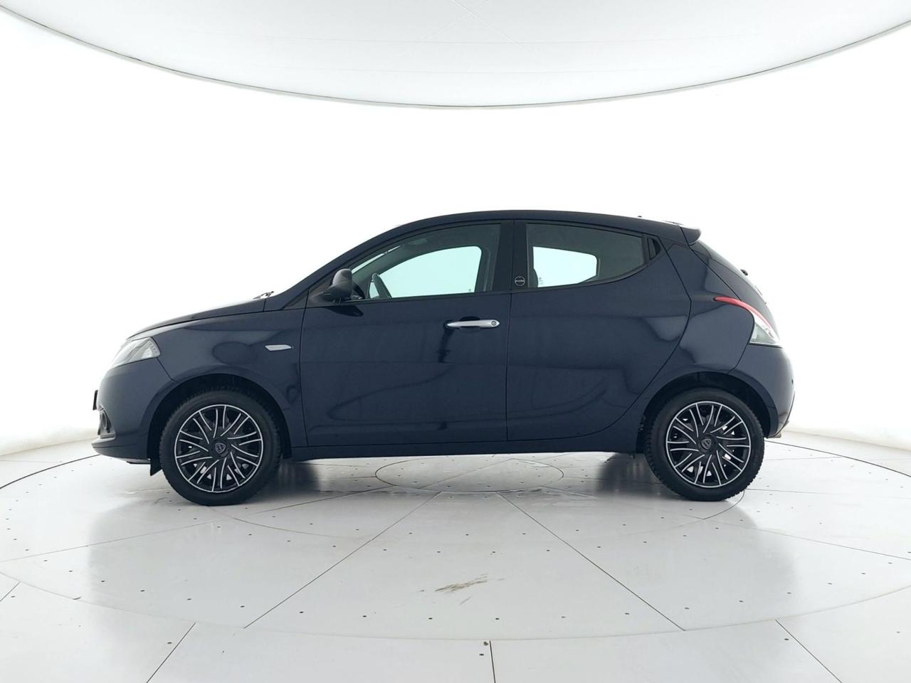 LANCIA Ypsilon 1.0 firefly hybrid Gold s&s 70cv APP CONNECT+NEOPATENTATI
