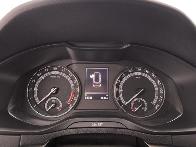 SKODA Karoq 1.6 tdi scr Executive dsg