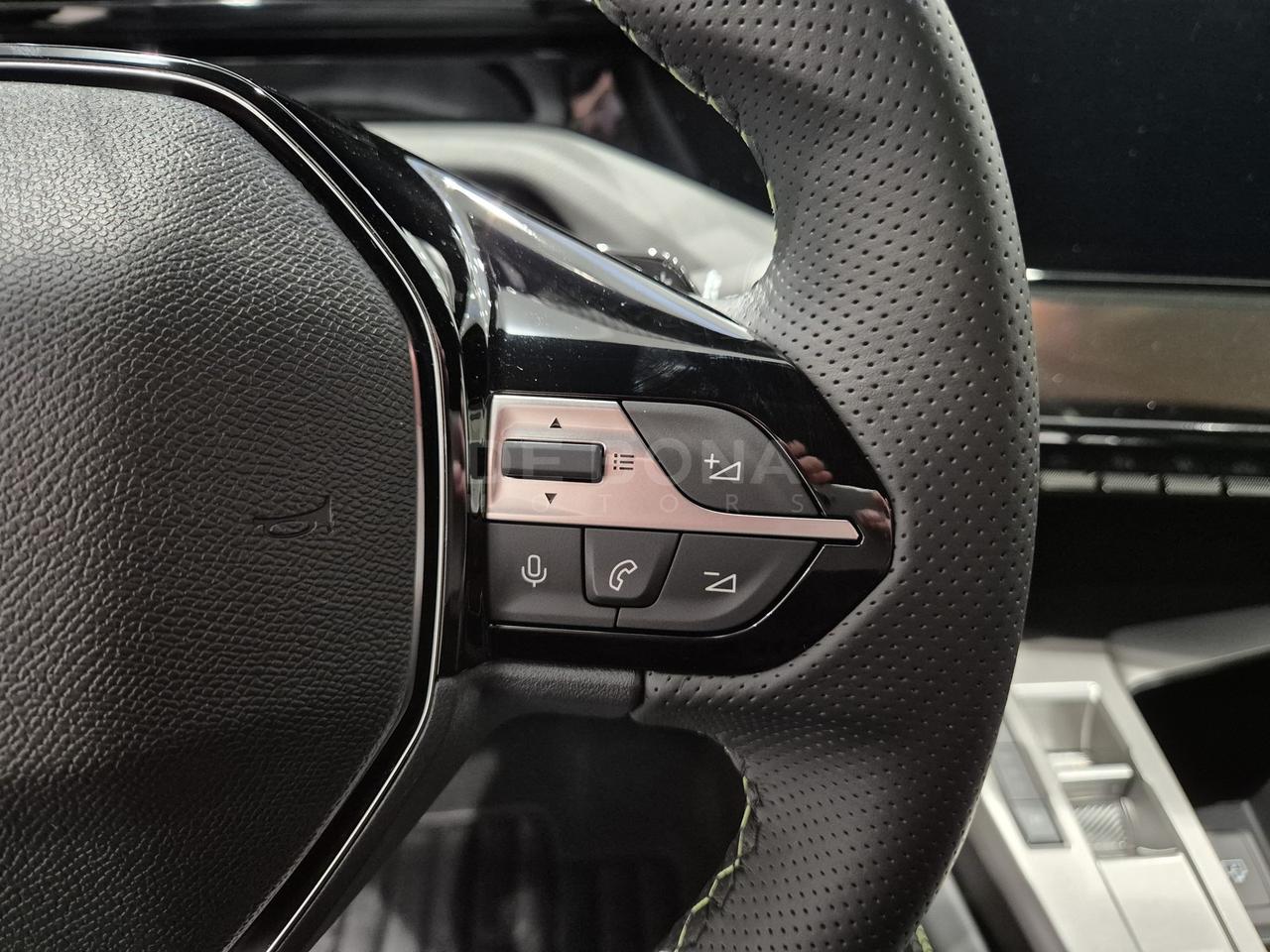 Peugeot 308 1.2 hybrid gt 145cv e-dcs 6