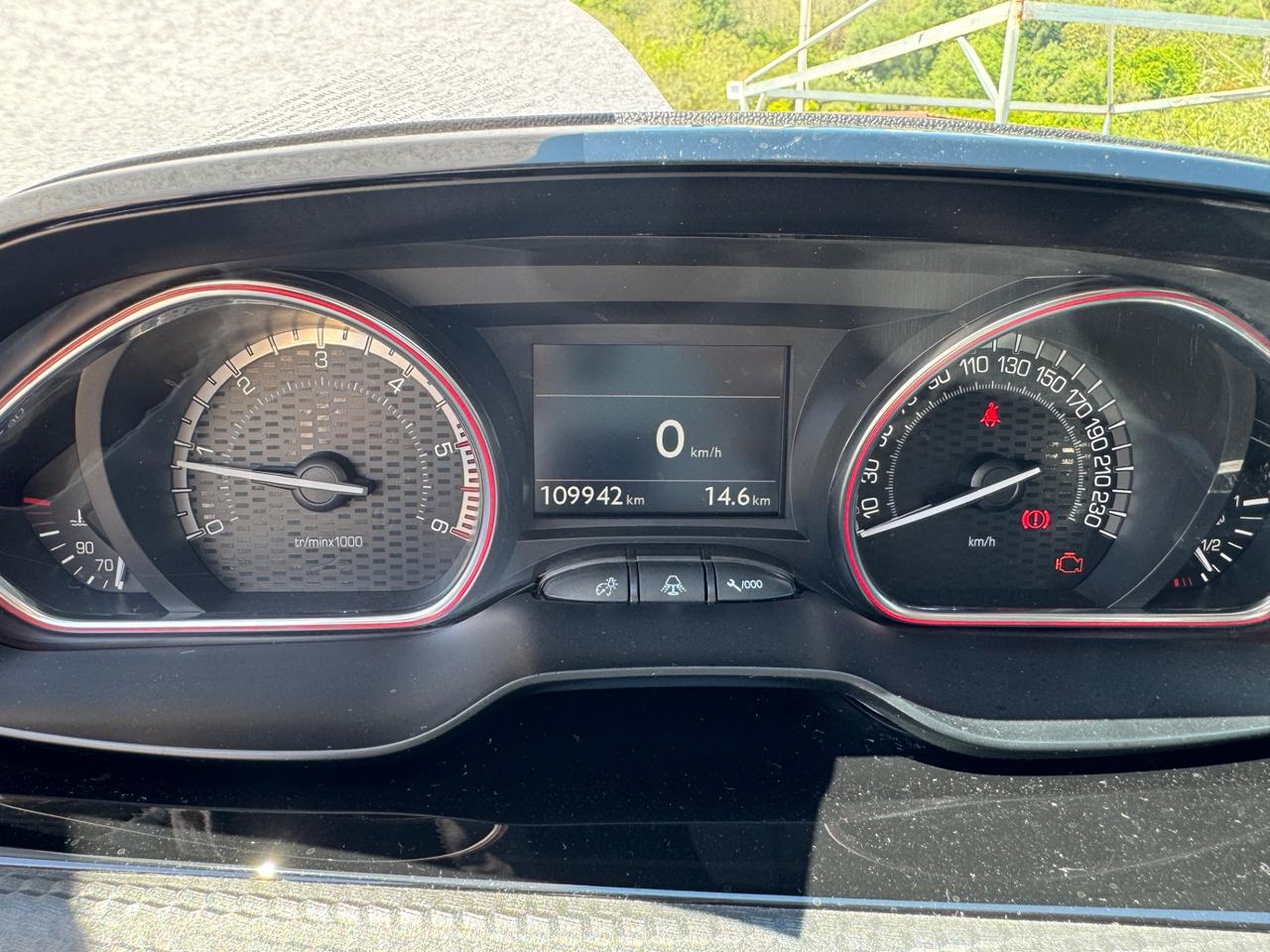 Peugeot 2008 BlueHDi 100 S&S GT Line