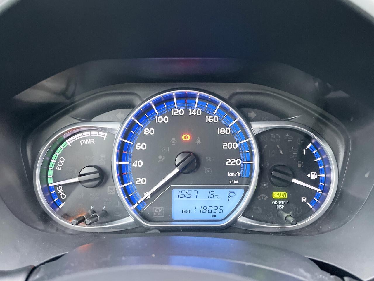 Toyota Yaris 1.5 Hybrid 75CV Automatica E6 Neo - 2015