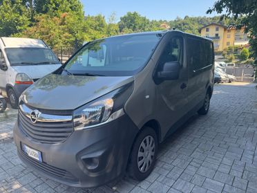 FURGONE RENAULT TRAFIC