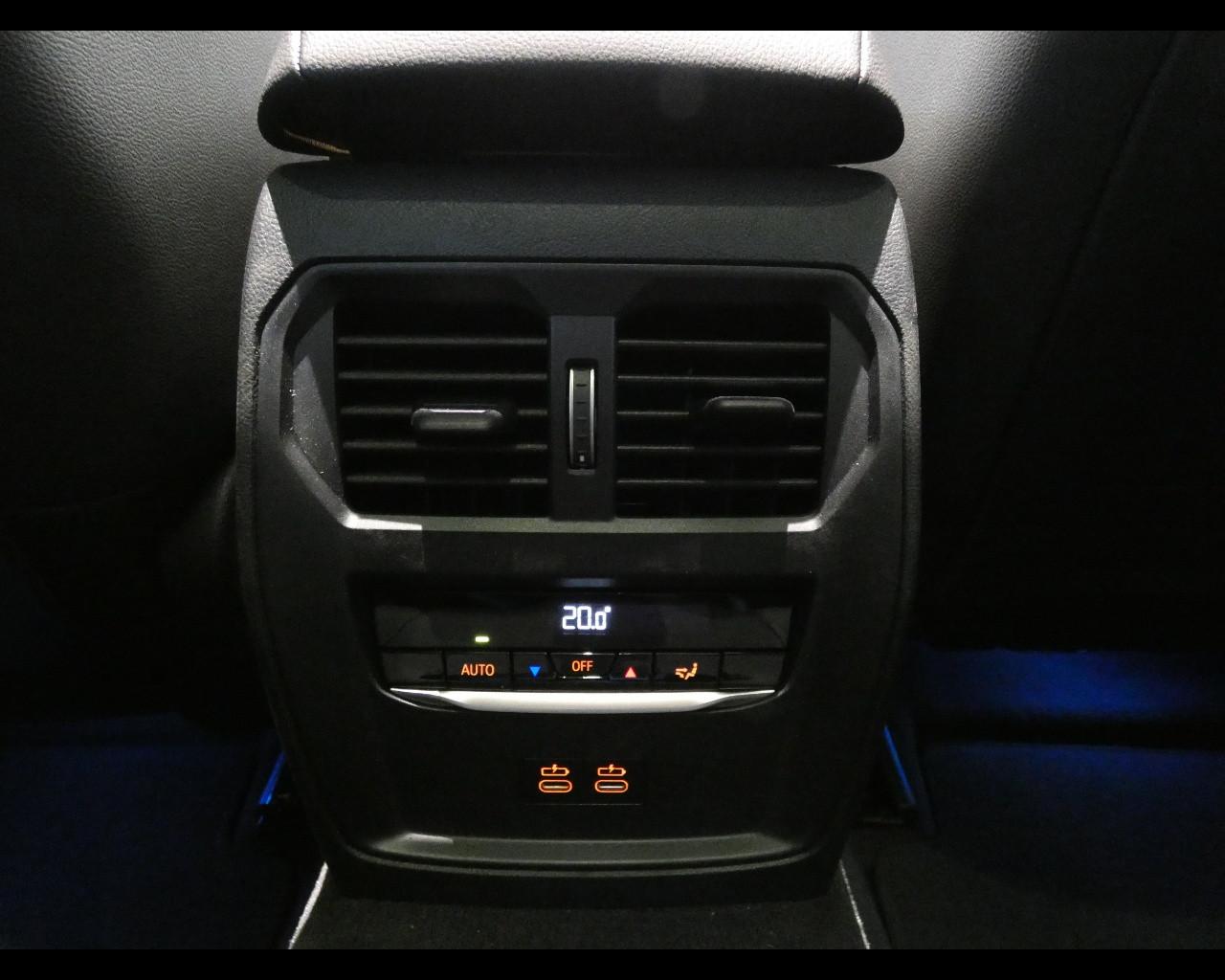 BMW Serie 3(G20/1-80/1) - 320d 48V Touring Msport