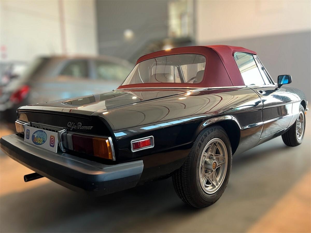Alfa Romeo Spider 2.0 Veloce
