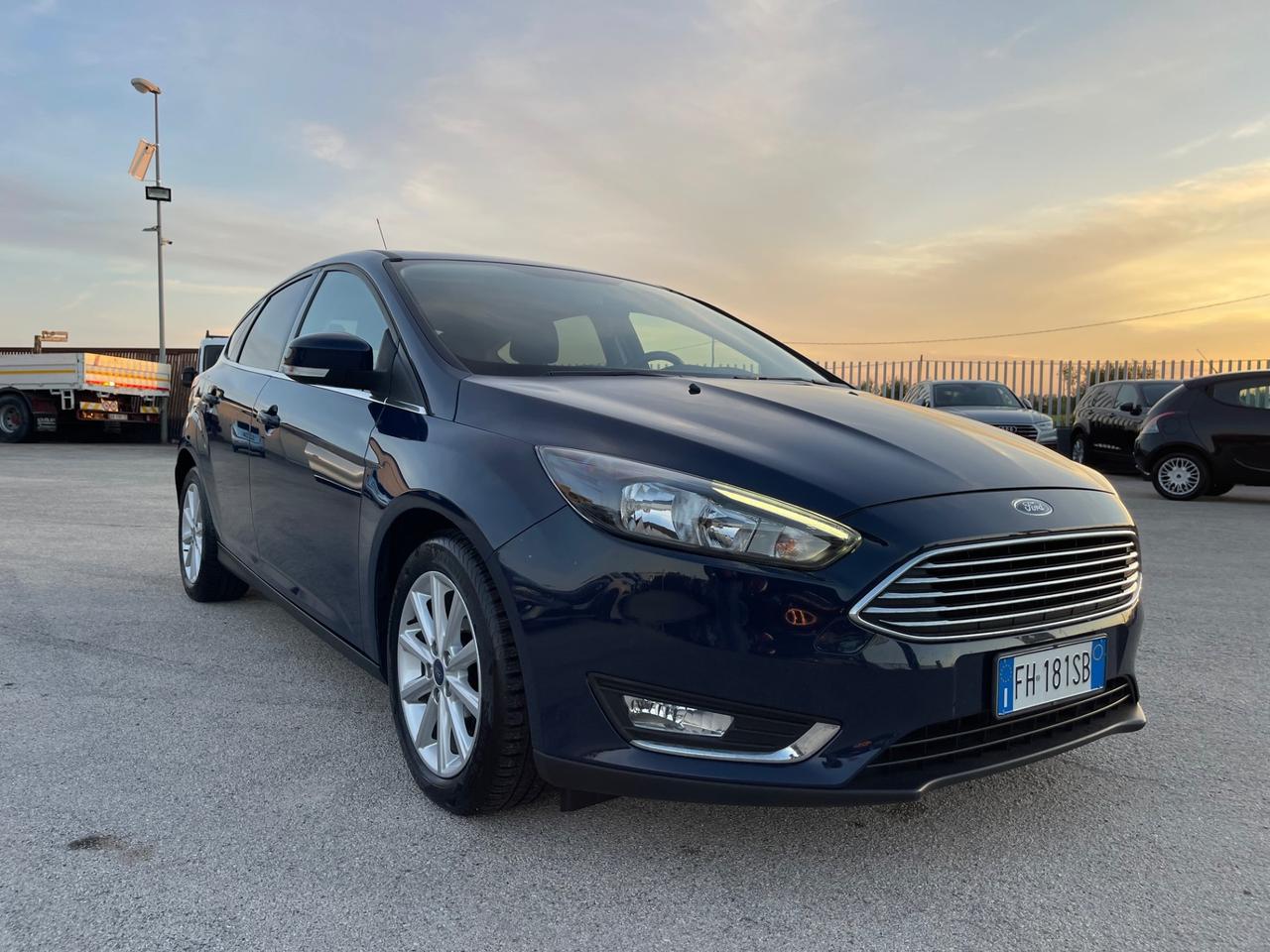 FORD FOCUS 1.5 TDCI BERLINA TITANIUM FULL MY17