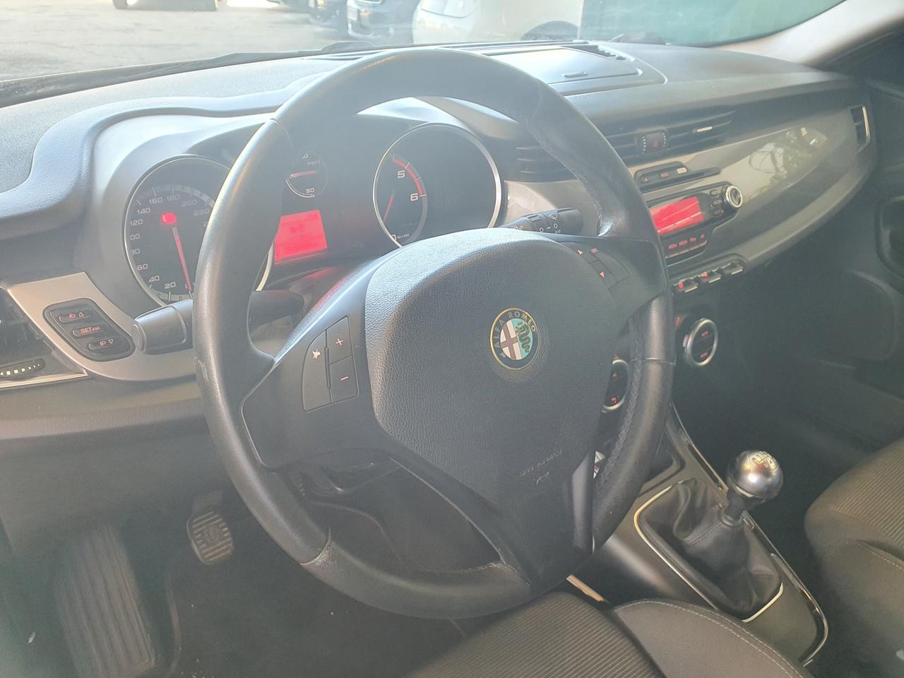 Alfa Romeo Giulietta 1.6 JTDm-2 105 CV Exclusive