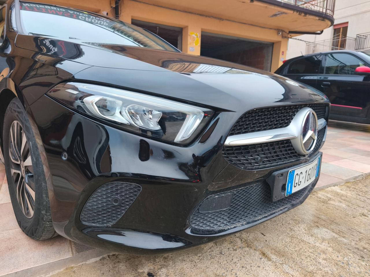 Mercedes A 180d Motore Mercedes 2.0