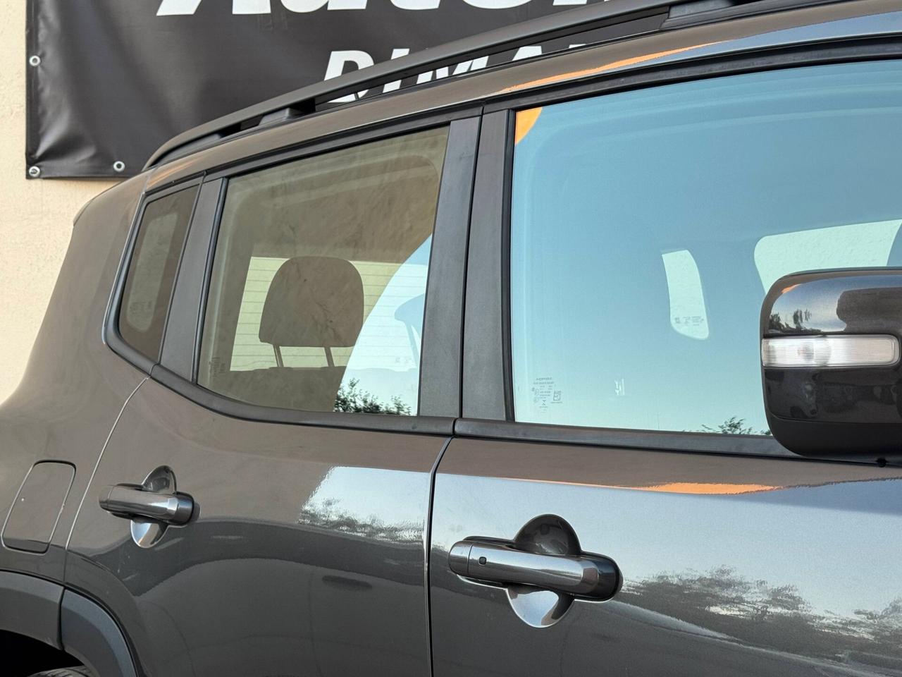 Jeep Renegade 1.6 Mjt 120 CV. Longitude all. NIGHT EAGLE