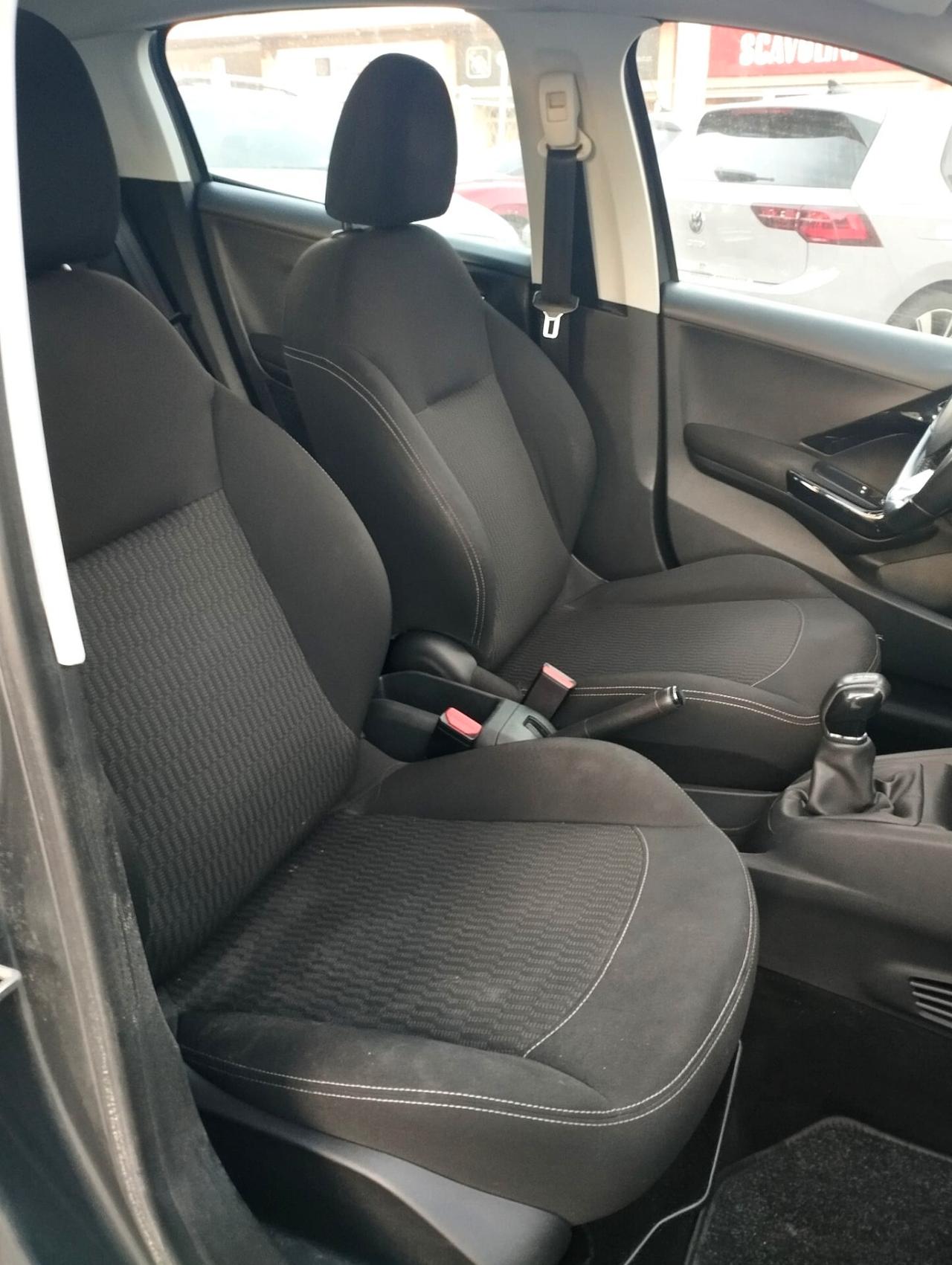 Peugeot 208 BlueHDi 75 5 porte Active