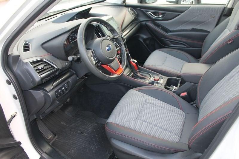 Subaru Forester Forester 2.0 e-Boxer MHEV CVT Lineartronic 4dventure