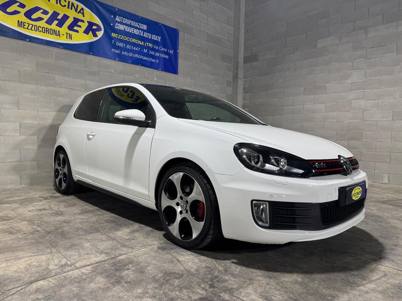 Volkswagen Golf GTI 2.0 TSI 3p.