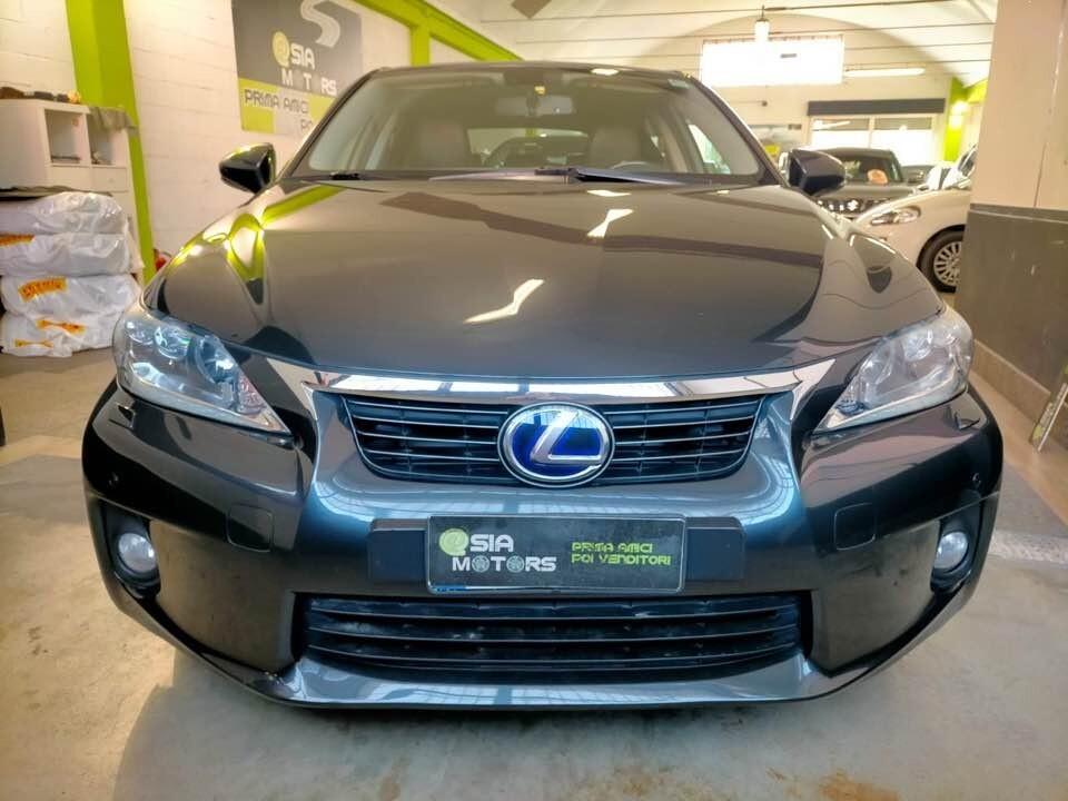 Lexus CT 200h 1.8 Luxury