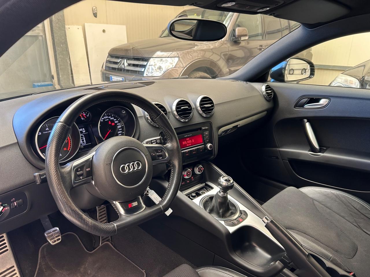 Audi TT Sline 1.8