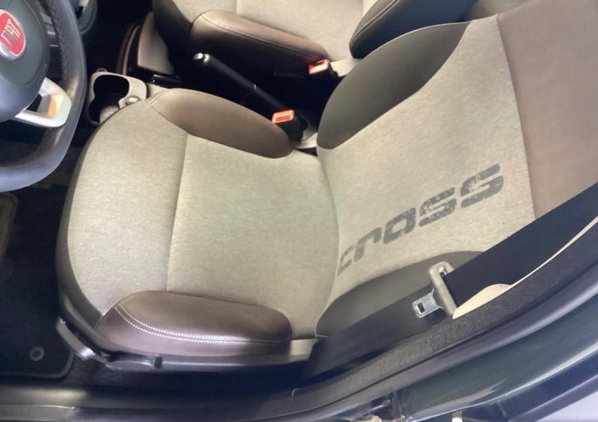 Fiat Panda 1.2 Cross-solo Km 30637-