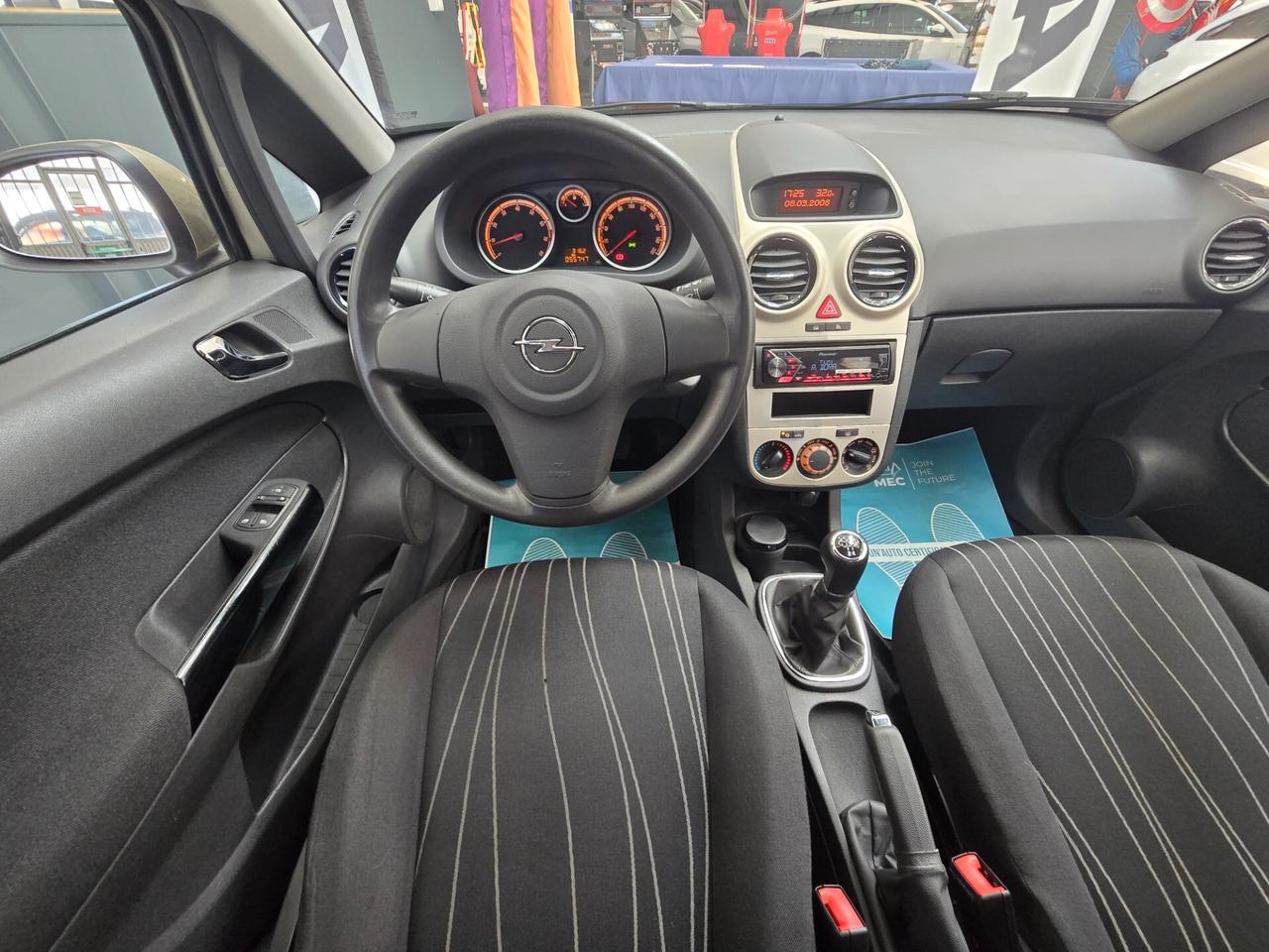 OPEL CORSA 1.2 BENZINA 80CV XNEOPATENTATI