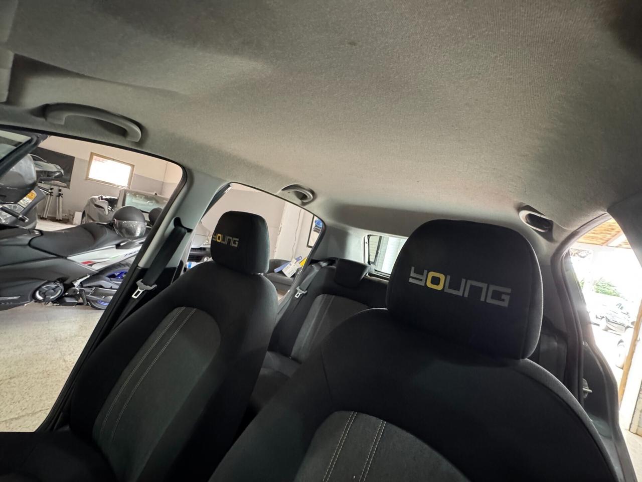 Fiat Punto 1.3 MJT II 75 CV 5 porte Lounge