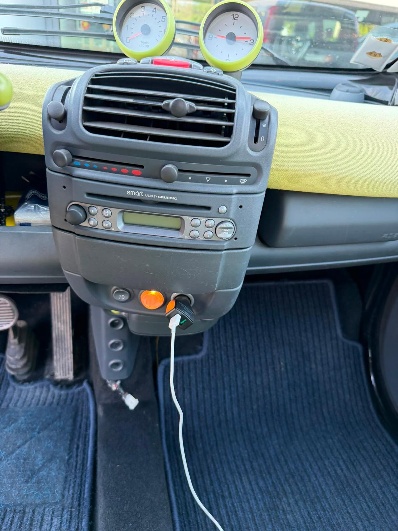 smart forTwo 45 KW SOLO 20.000 km PERCORSI