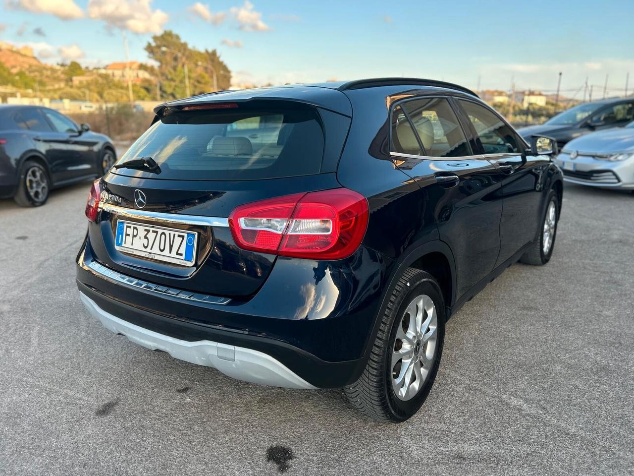 Mercedes-benz GLA 200 d Sport