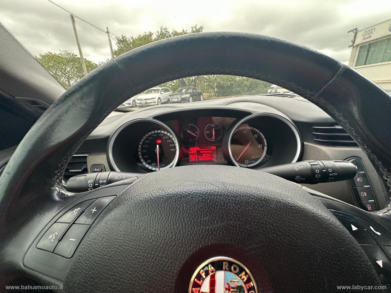ALFA ROMEO Giulietta 1.6 JTDm-2 120 CV Distinctive