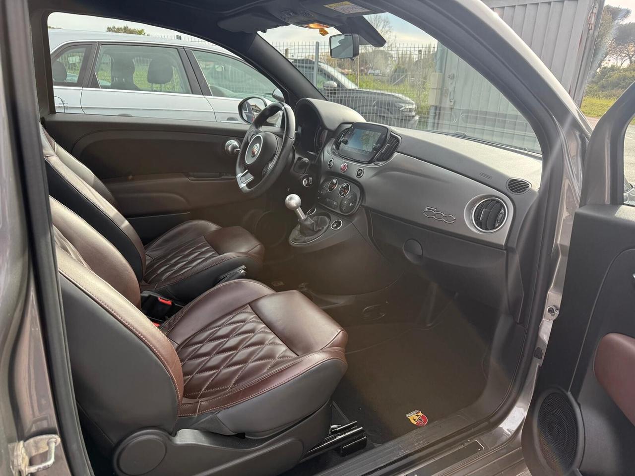 Abarth 595 C 1.4 Turbo T-Jet 165 CV