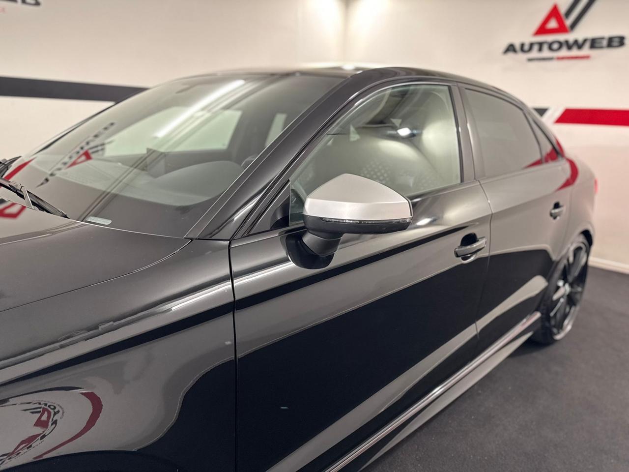 Audi A3 RS 3 Sedan 2.5 TFSI quattro S tronic