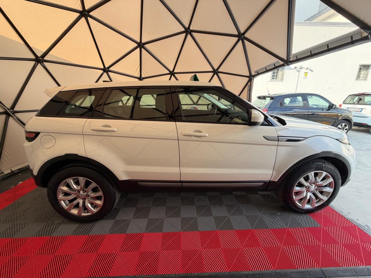 Land Rover Range Evoque 2.0 TD4 150 CV 5p. SE Dynamic