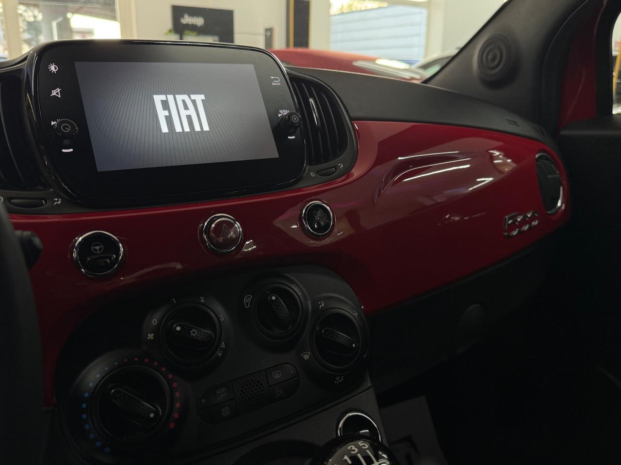 Fiat 500 1.0 Hybrid Red Full Optional