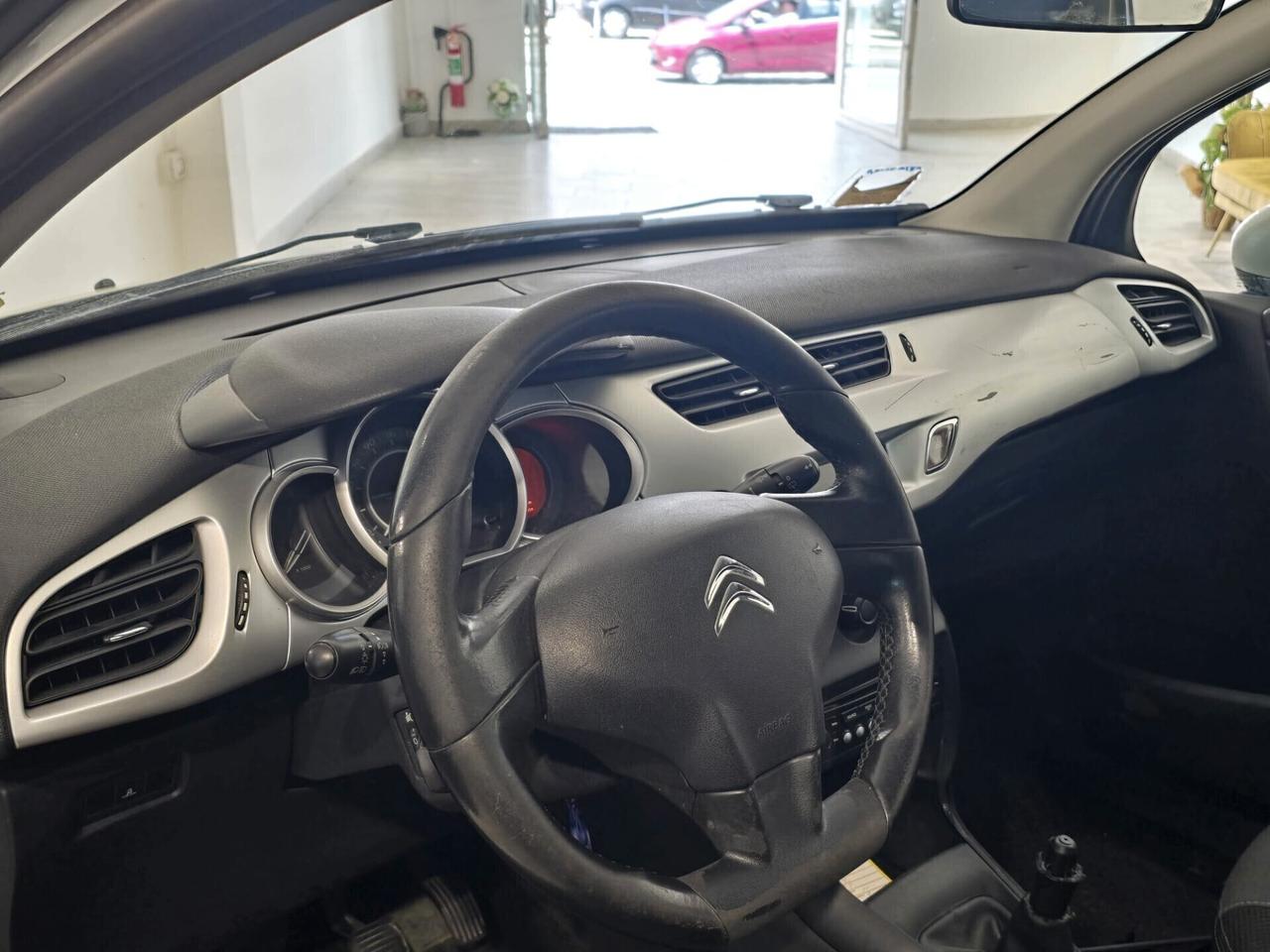 Citroen C3 1.1 BENZINA ANNO 2011