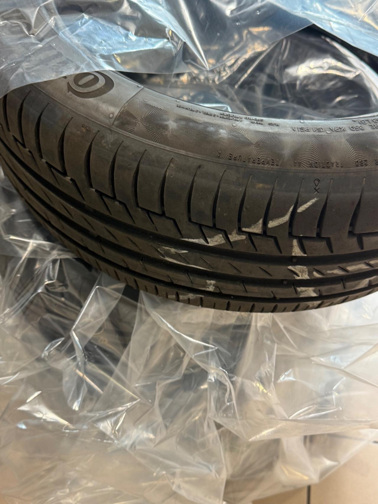 Peugeot 2008 1.6 e-HDi 115 CV Stop&Start Allure