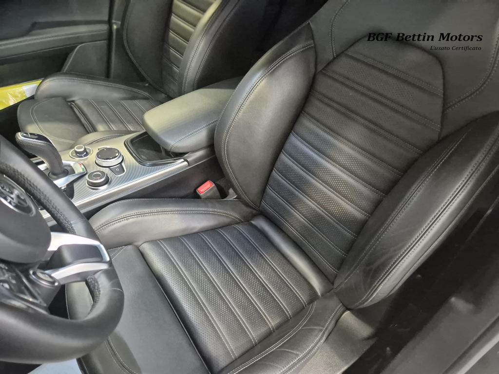 Alfa Romeo Stelvio 2.2 t Veloce Q4 210cv auto