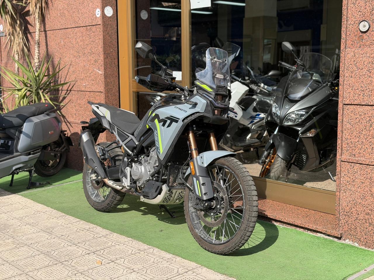 Cf Moto MT 450 2025 tua a soli 34€ al mese