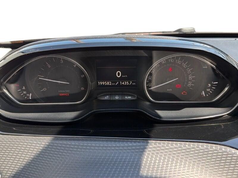Peugeot 2008 2008 1.6 bluehdi Black Matt s&s 100cv