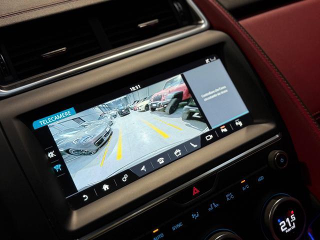 JAGUAR E-Pace 2.0 300 CV AWD aut. R-Dynamic SE