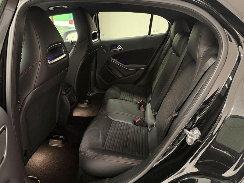 Mercedes-Benz GLA GLA 200 Premium AMG Night Edition