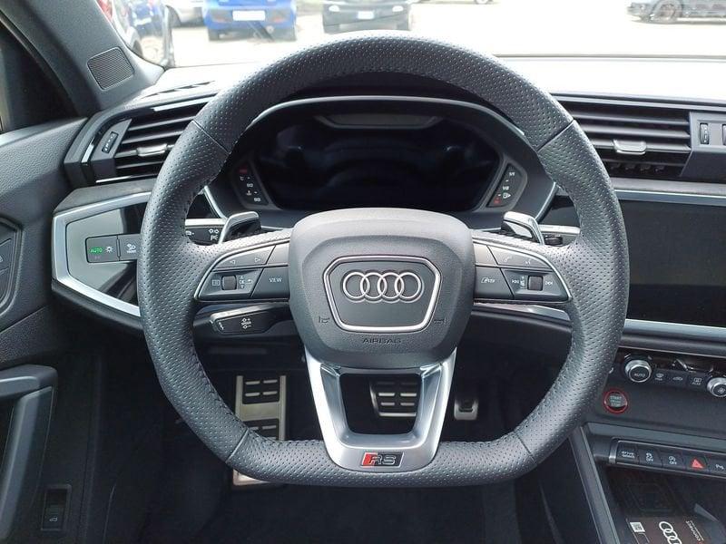 Audi Q3 Sportback RS 2.5 quattro s-tronic