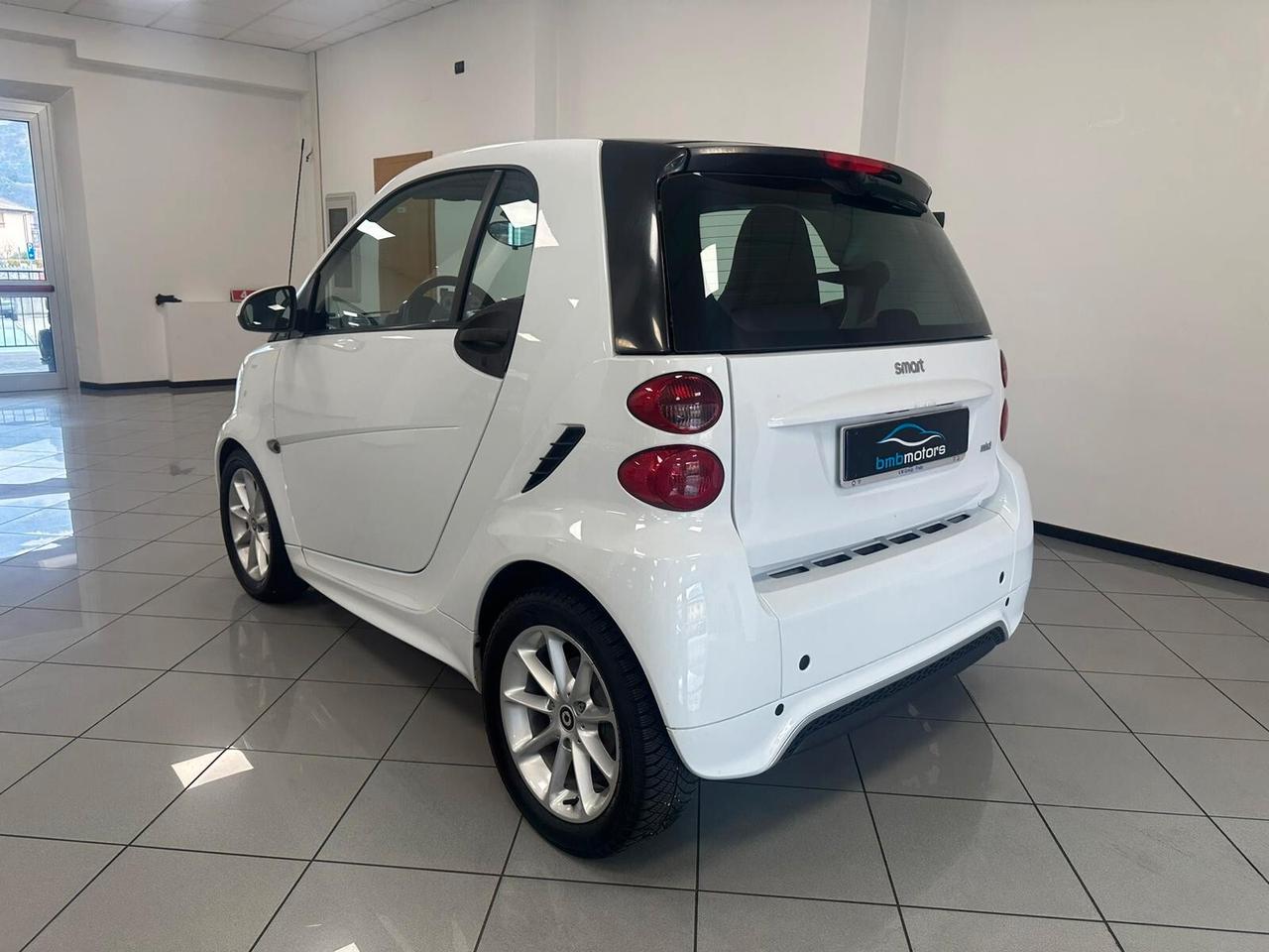Smart ForTwo 1000 52 kW MHD coupé passion