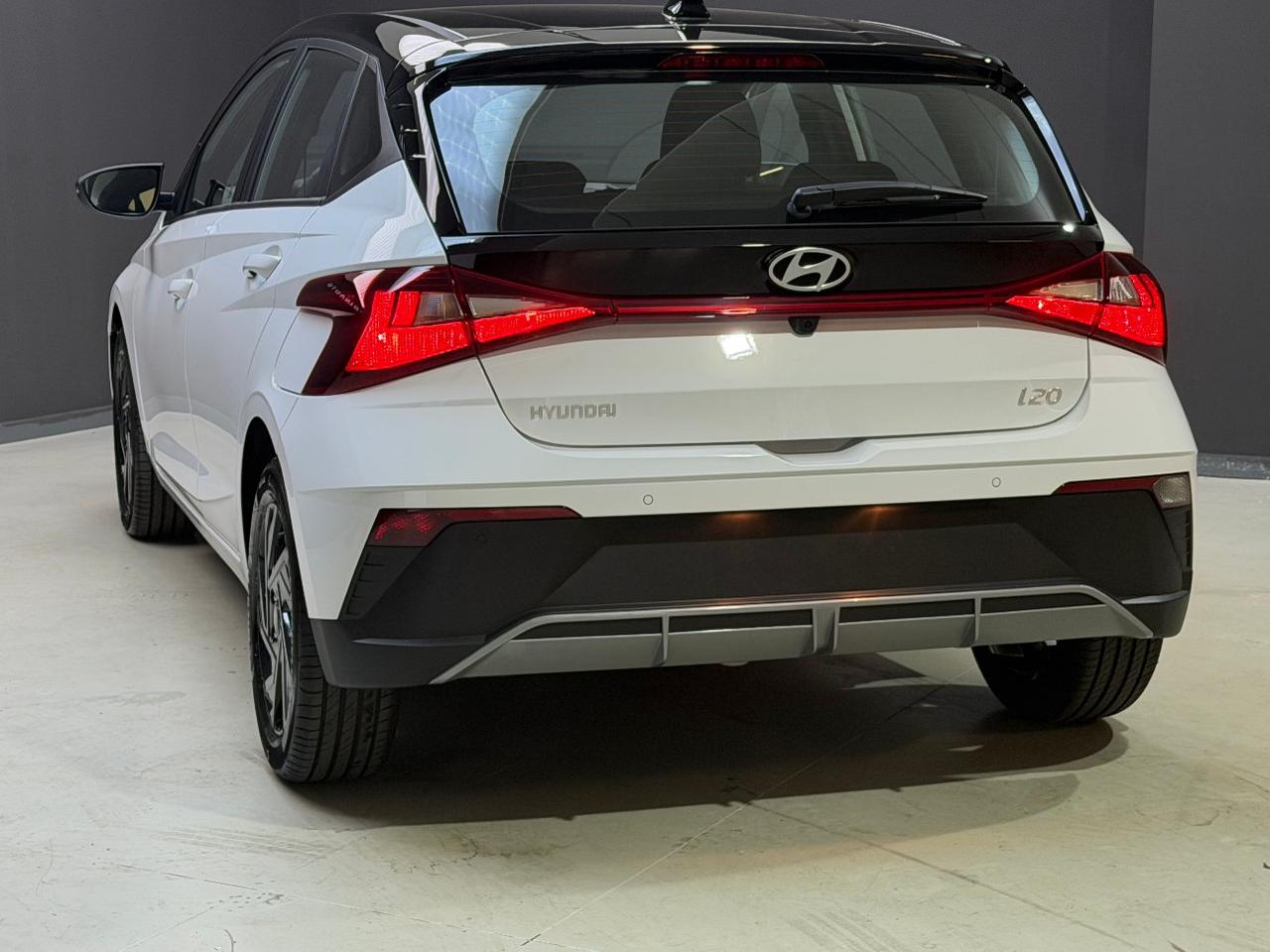 Hyundai i20 1.0 90cv MY 2026